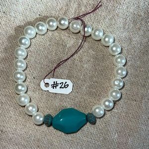 Pearl Handmade Beaded Bracelet (#26)